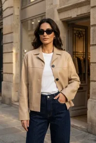 Jacka i Skinnimitation Beige