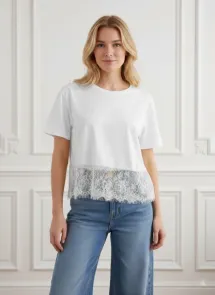 Estee Brown T-shirt med Spets Vit One Size