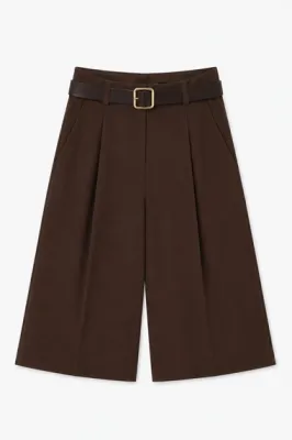 Zoom bild av Bermudashorts med Skärp Moro