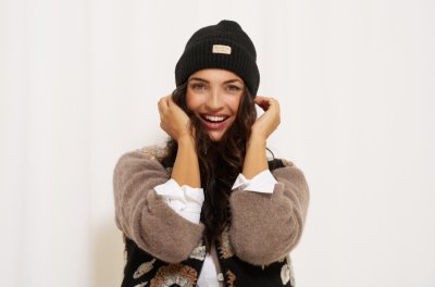 Zoom bild av Marta du Chateau Rib Beanie Mössa Black