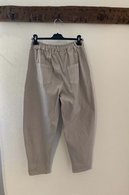 Zoom bild av Barrelbyxa Beige One Size