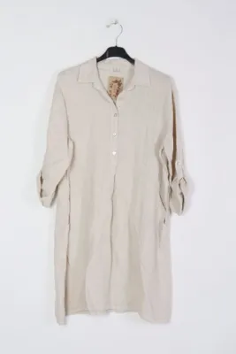 Zoom bild av Kort Linneklänning Beige One Size