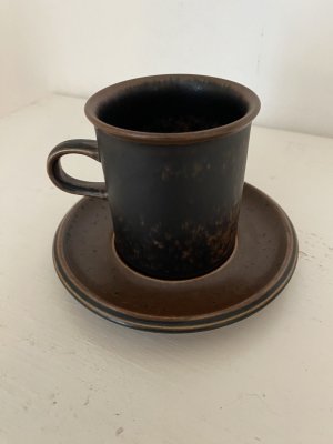 Zoom bild av Arabia Ruska Kaffekopp med Fat