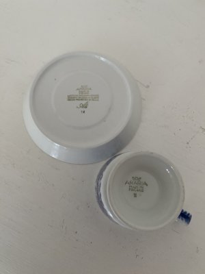 Zoom bild av Arabia Ali Kaffekopp med Fat 