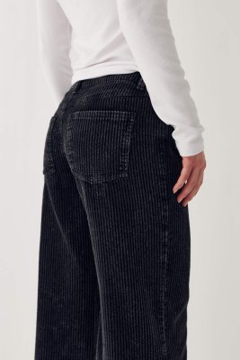 Zoom bild av Noella Melo MW Byxa Black Wash